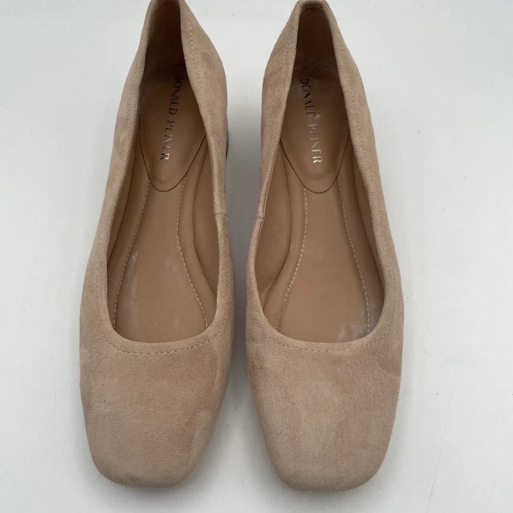 Donald J. Pliner Drew Beige Suede Dress Slip-On Pumps Shoes Women's Size 9‎ M